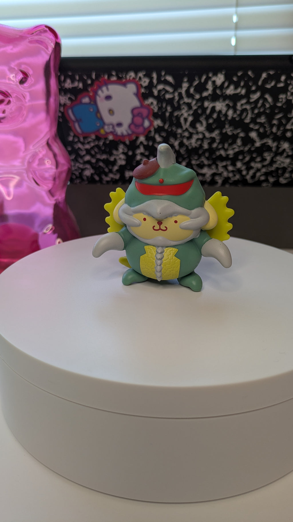Pompompurin × Gigan